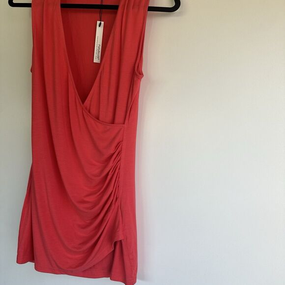 NWT Pink Wrap Front V Neck Sleeveless Blouse Top Women's M - Picture 3 of 11